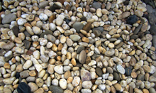 河(he)卵石破碎