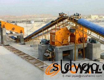 破碎物(wu)料现场(chang)图